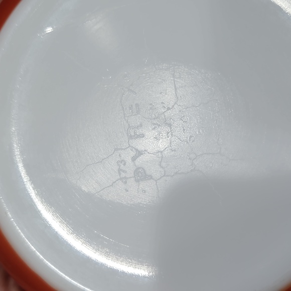 Vintage Pyrex Autumn Harvest Set of 3 Nesting Casserole Dishes with Lids!!! - Picture 8 of 16